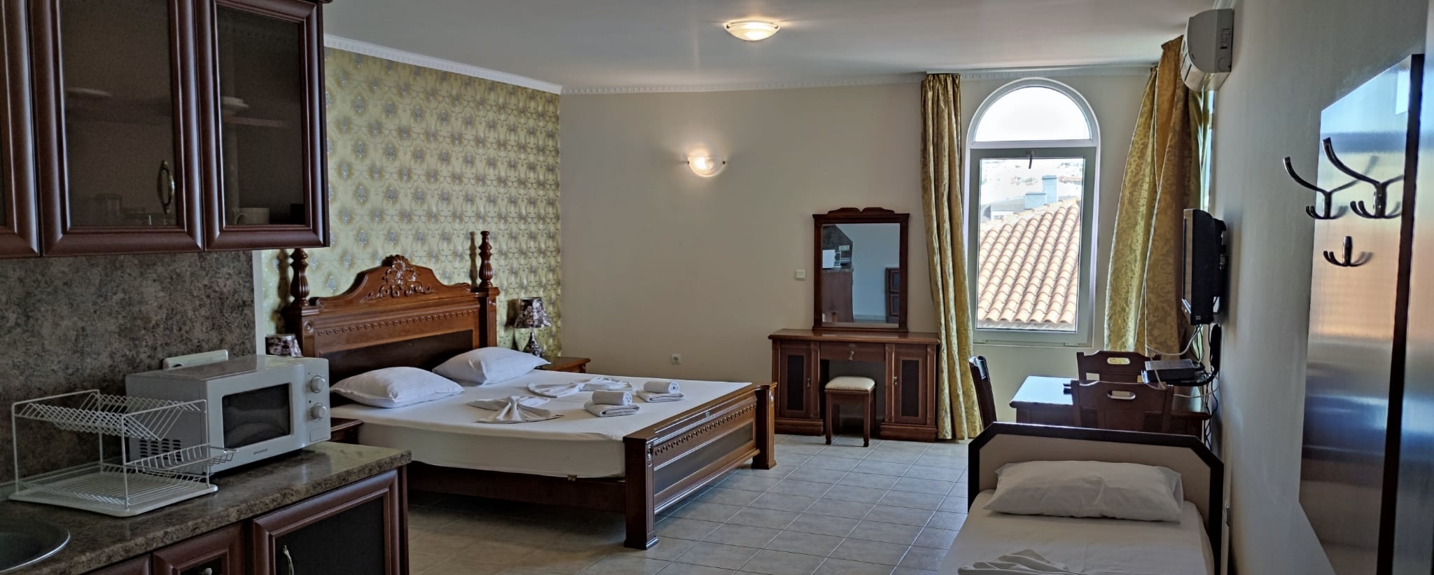 Marina Sunrise Apartment Interior